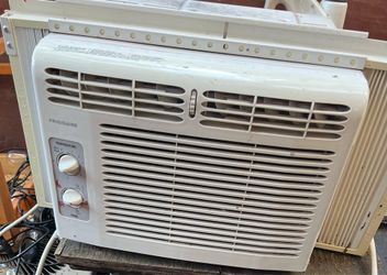 Air conditioner 5000 btu