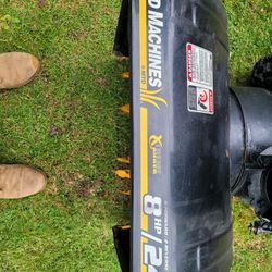Yard machine 8 horsepower. Extreme auger  Heavy duty  24 in  . 6 forward and 2 reverse Gears. This unit runs great.
.