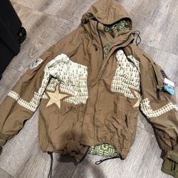Grenade Sbowboarding Jacket