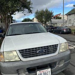 2003 Ford Explorer