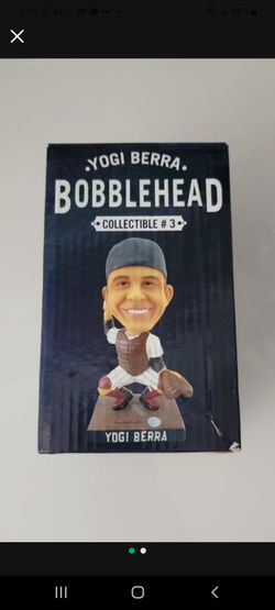 Yogi Berra yankee bobblehead