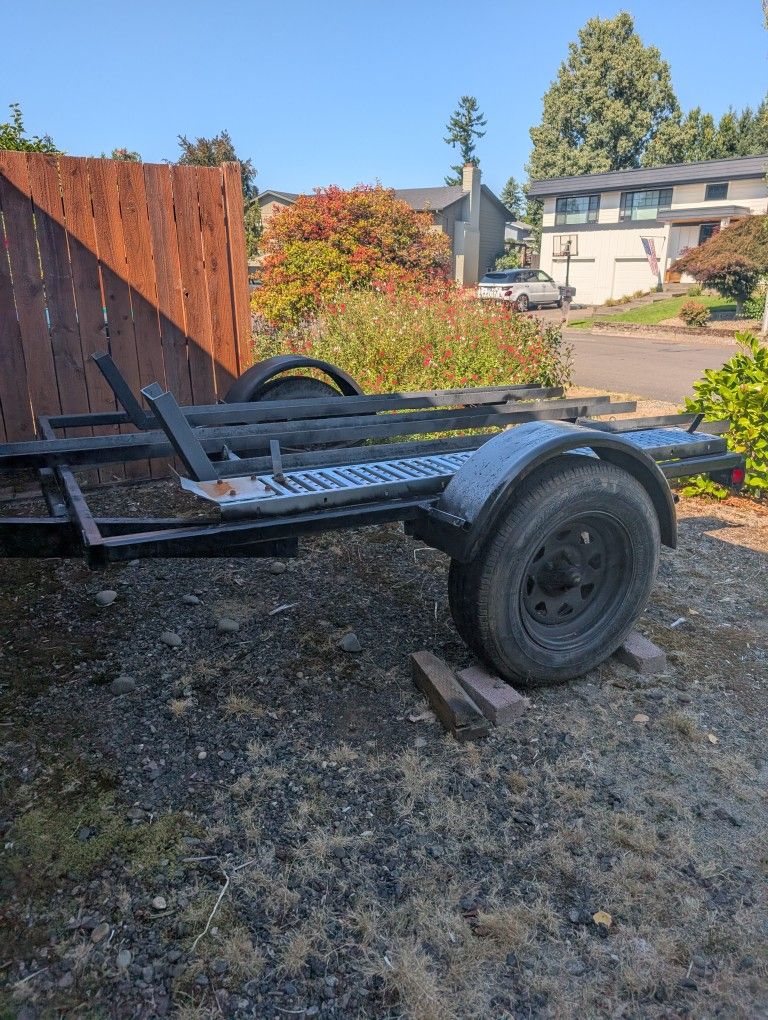 Custom Motorcycle Trailer - 8x6' 3-Rail