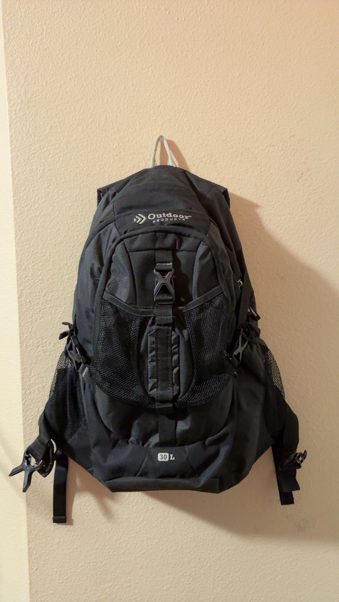 outdoor products ridge 12.3" backpack - black