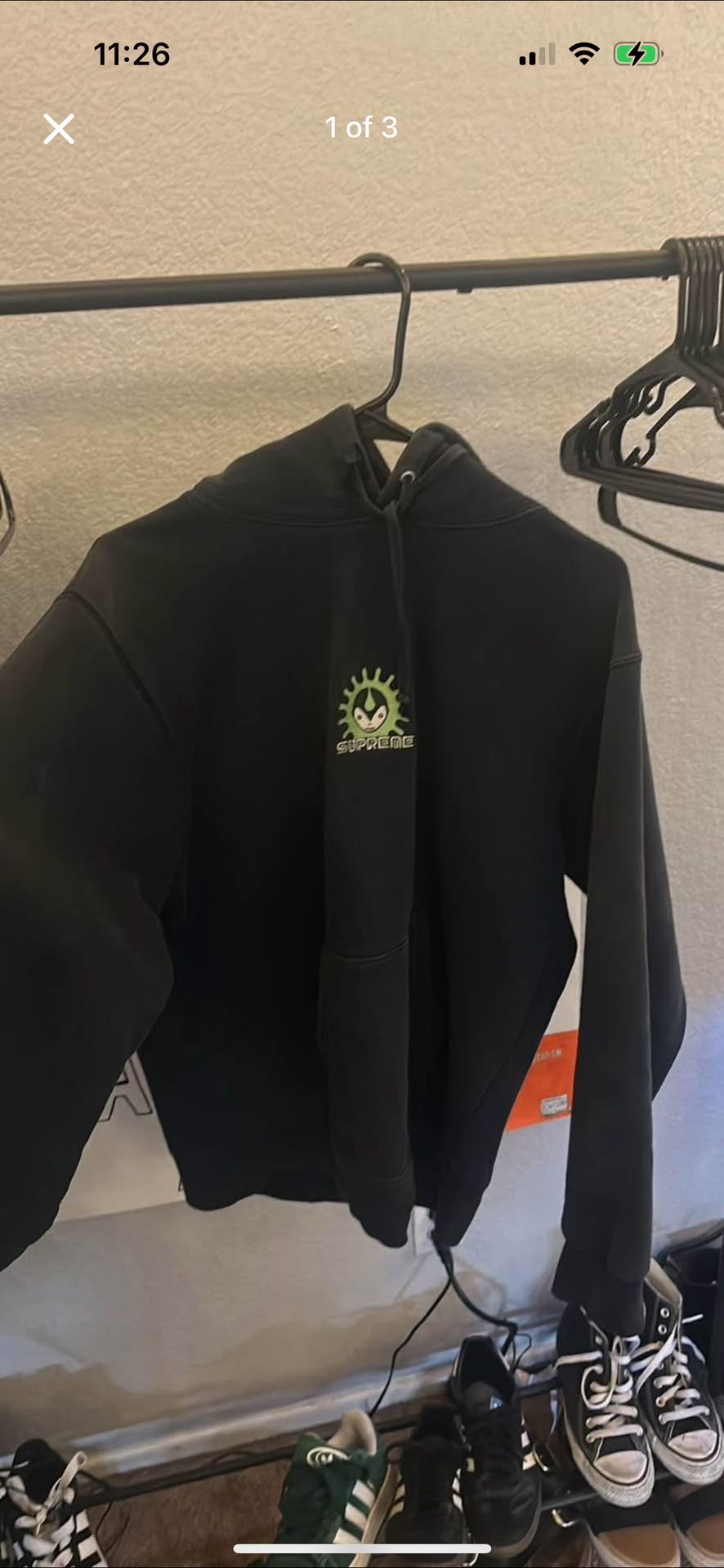 Supreme hoodie