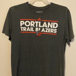 Large Portland Trailblazers T- Shirt