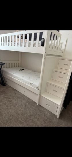 Bunk bed