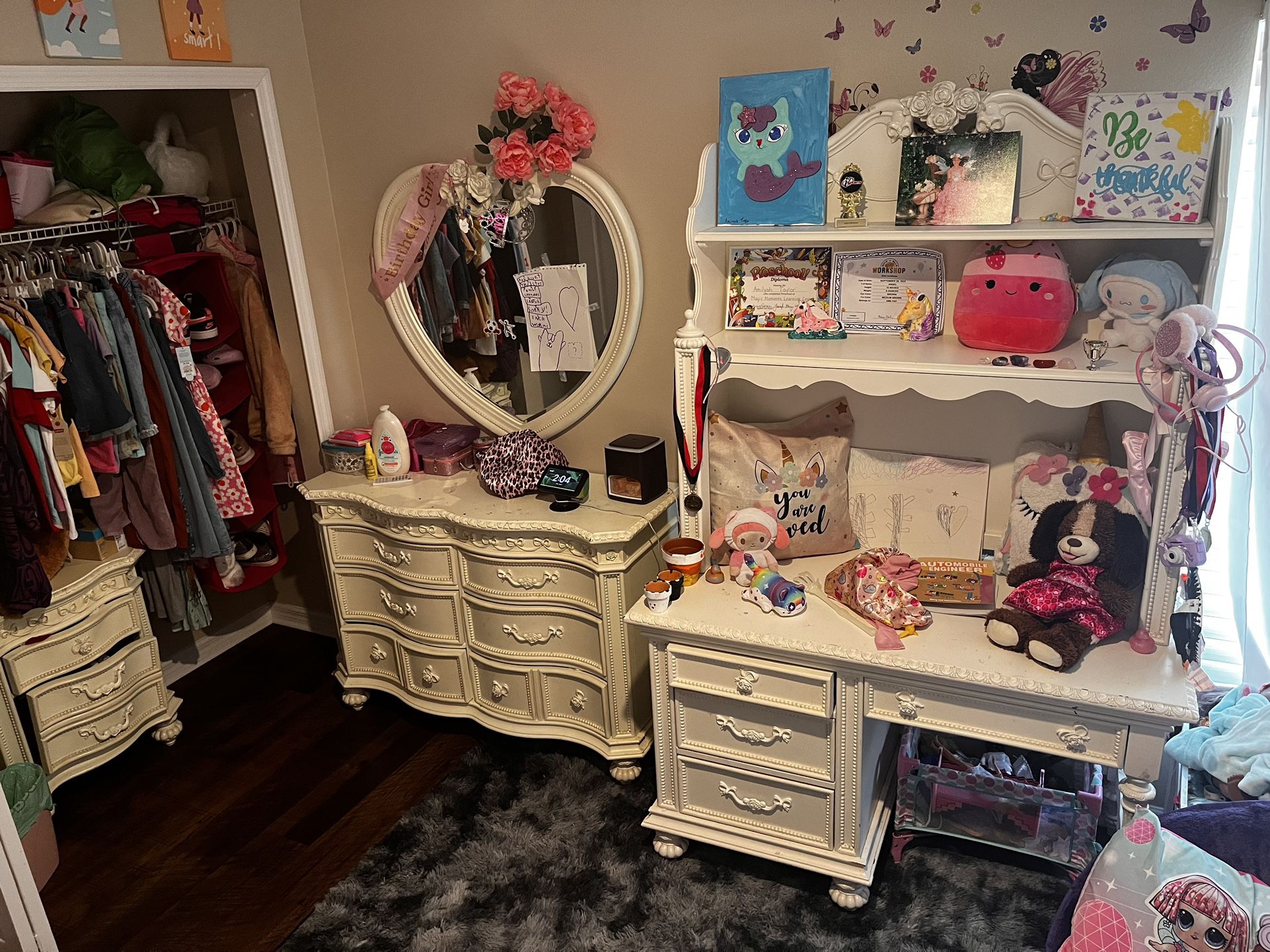 Princess Dresser Set