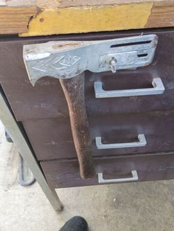 Martillo magneto
