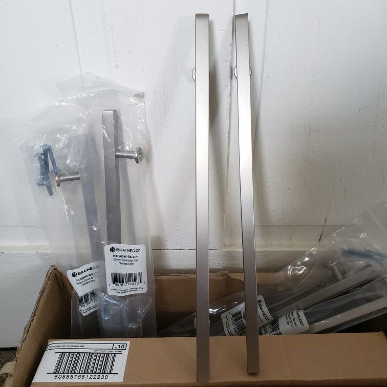 Brainerd 224mm Square Stainless Steel Bar Pulls