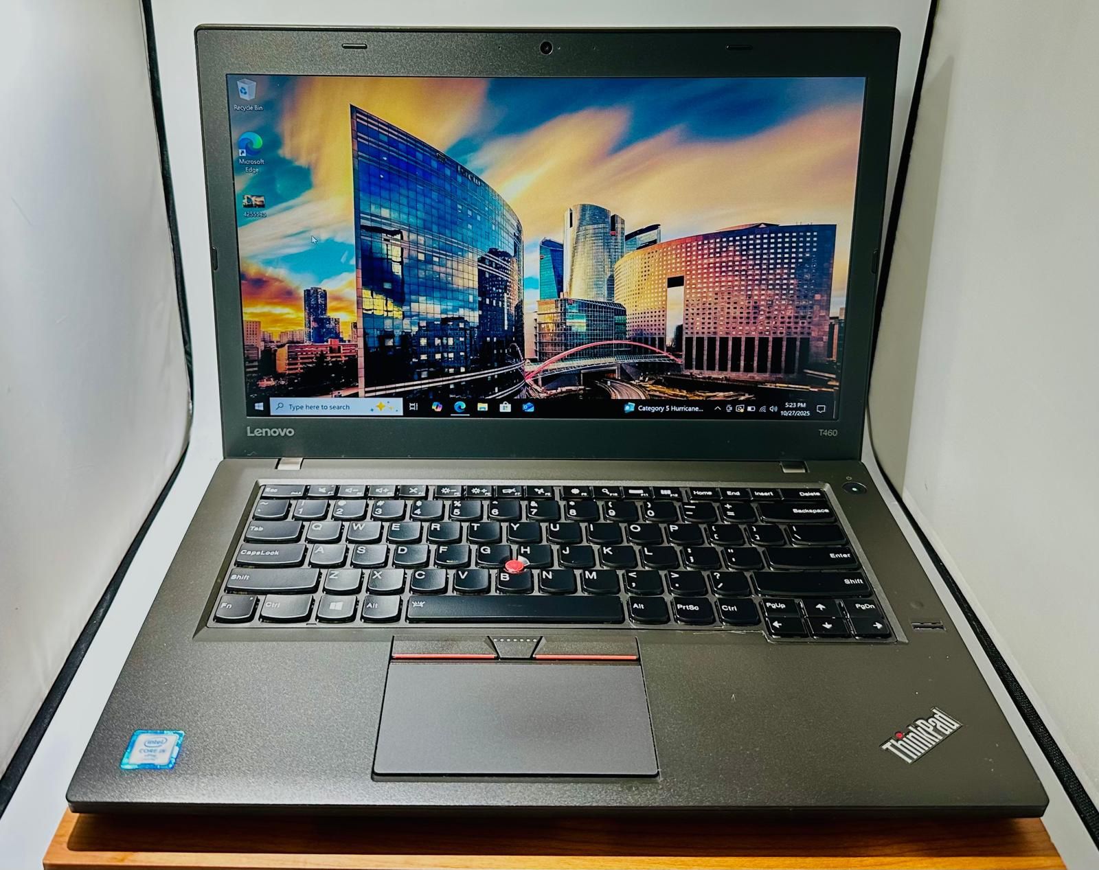Lenovo T460 ThinkPad Core i5-6300 2.50Ghz 8GB 256GB SSD