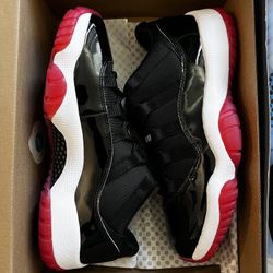 Jordan 11 Bred lows DS 