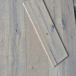 Clearance  45% Off 🔥 Retail...Engineered  Hardwood 