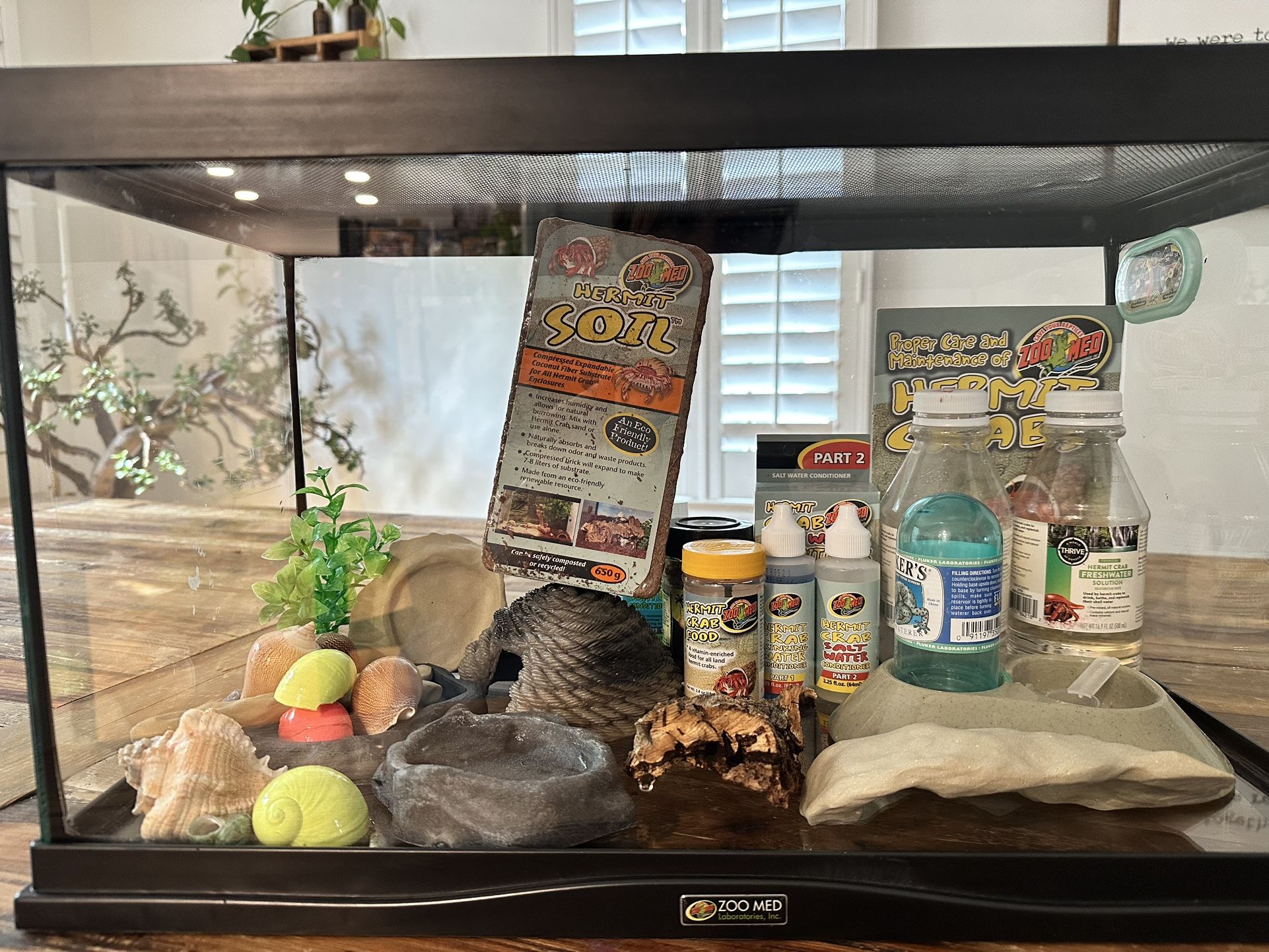 Crabitat & Accessories