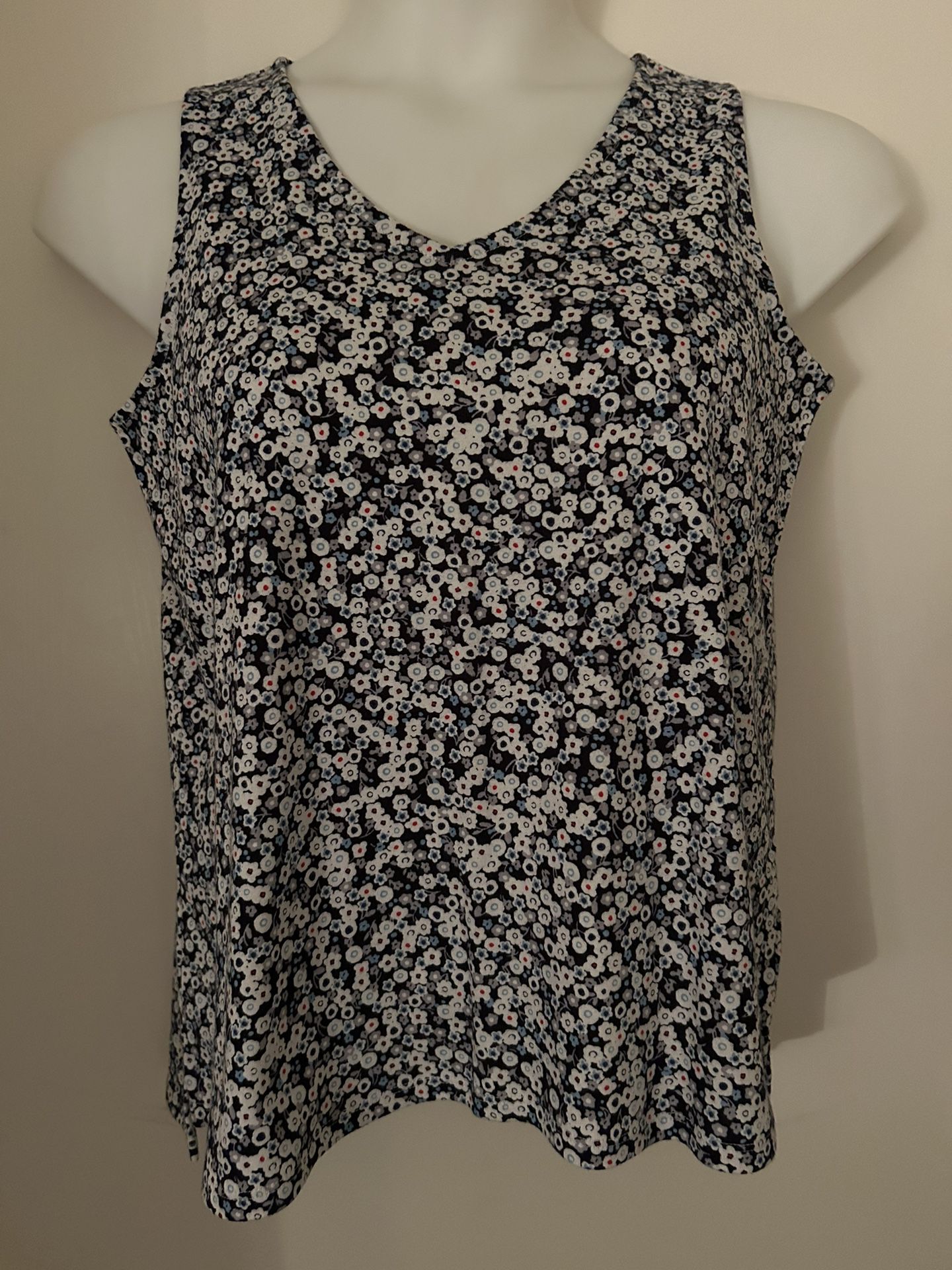 11 - J. JILL NEW OR LIKE NEW  WOMEN’S CLOTHING ITEMS SIZE M & L