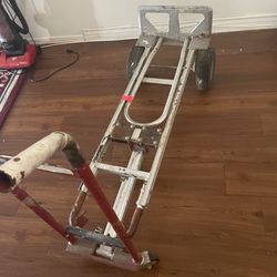 Aluminum hand truck