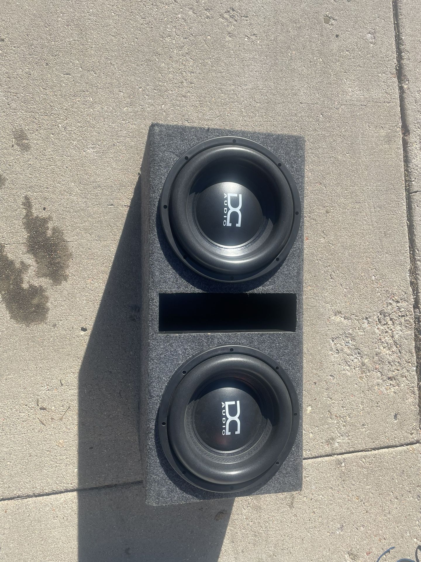 2 12” DC Lvl3 Subwoofers W/ Box An Amp (TRADES/OBO)