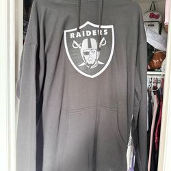 2XL Raiders Hoodie