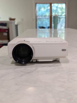 Bluetooth / Wifi Projector With Dvd and smart choice