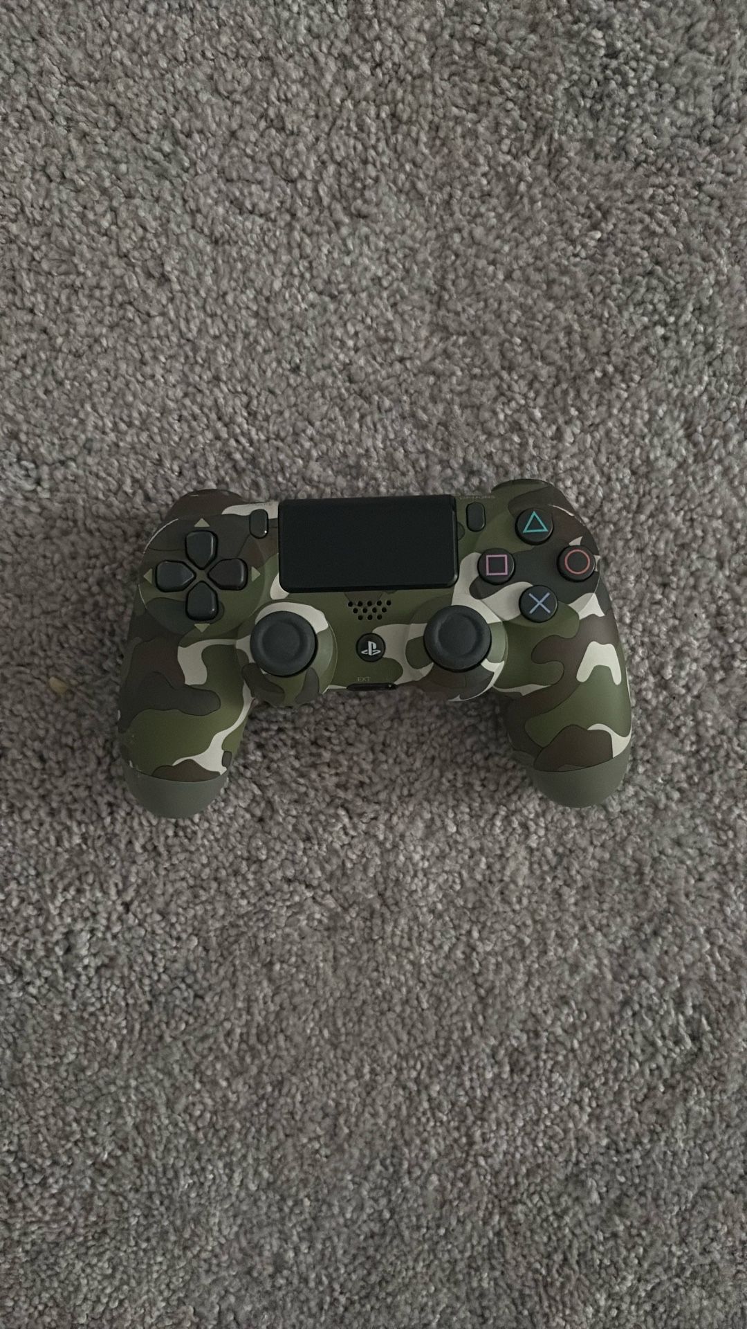 PlayStation 4 controller