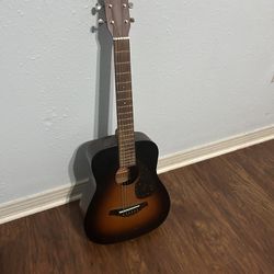 Yahama Mini 6 string guitar 