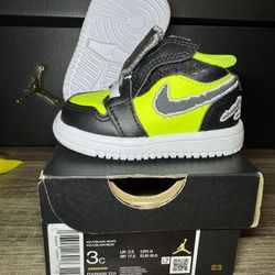 Jordan 1 Low Size 3c