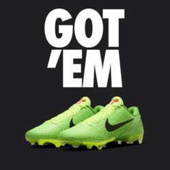 Nike Vapor Edge Kobe 6 Football Cleats SIZE 11 MENS (Grinch)