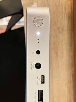 Max oak multi MacBook charger and other laptops
