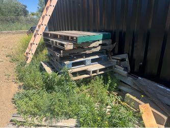 Free pallets