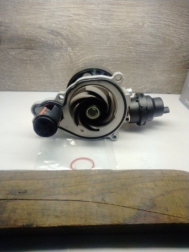 BMW Engine Coolant Pump