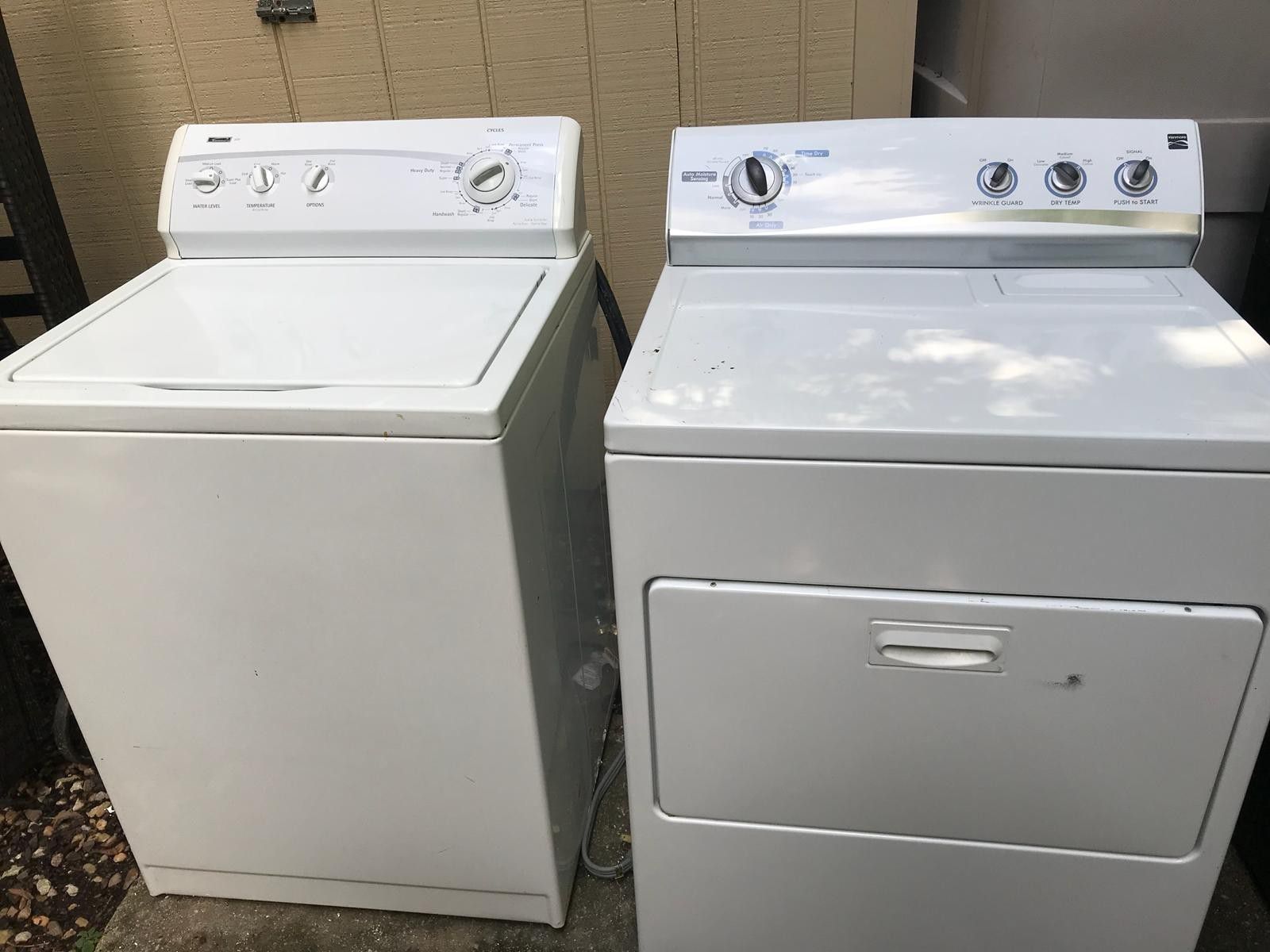 washer and dryer in perfect condition