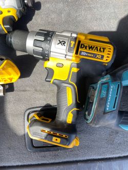 Dewalt