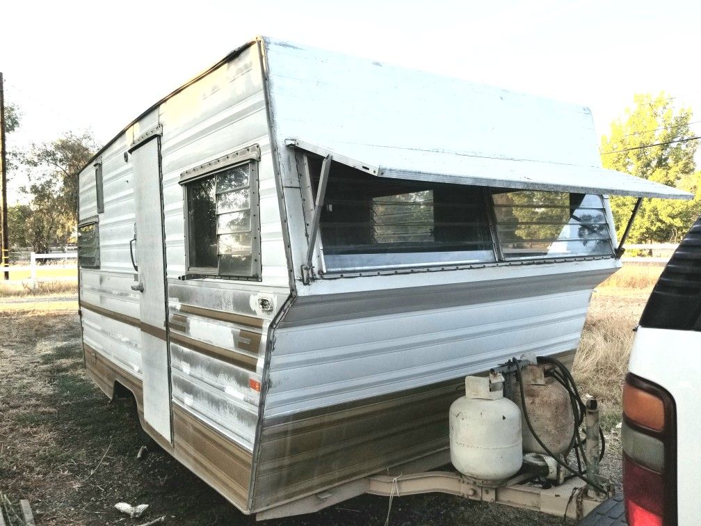 1967 Aristocrat land Commander Travel Camper Trailer