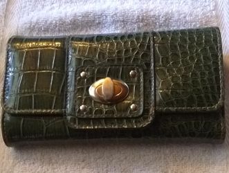 THE ONLY WALLET YOU NEED!