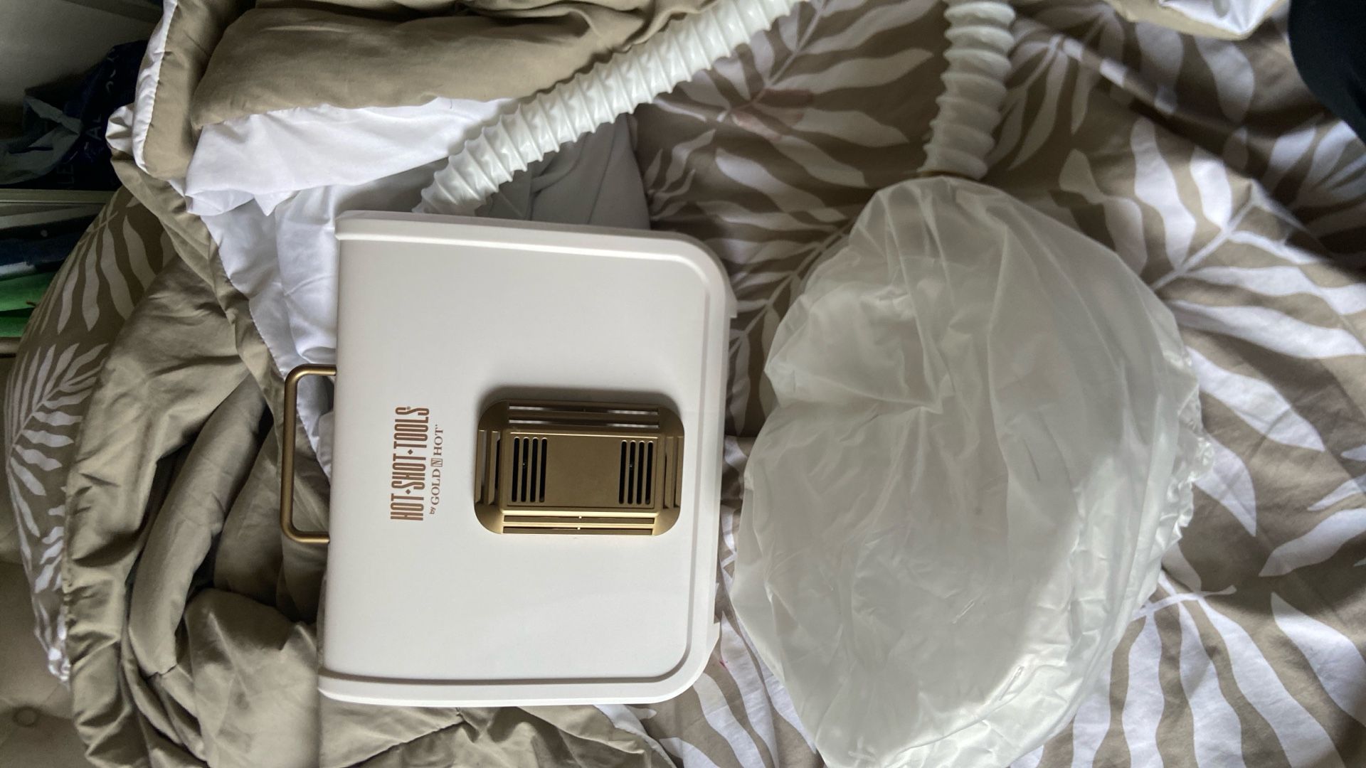 ICONIC SOFT BONNET DRYER