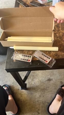 New Box Of 6 Flameless Taper Candles With Remote