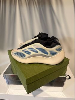 Yezzy sneakers