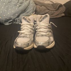 ASICS Sz 10.5