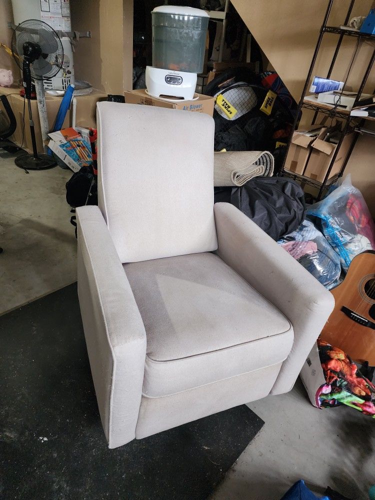 Comfortable Rocking Recliner