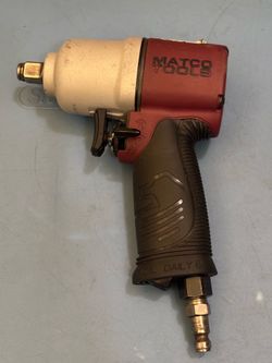 Matco Tools MT2250 1/2" drive compact impact wrench