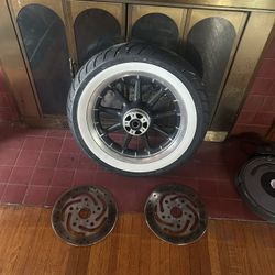 Harley Road King Wheel Tire Like New 