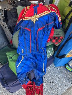 CAPTAIN MARVEL Costume with belt