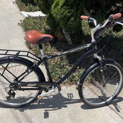 Bike/Bicycle: Columbia Hybrid cruiser 7-speed