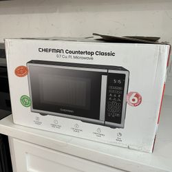 Chefman New Microwave 