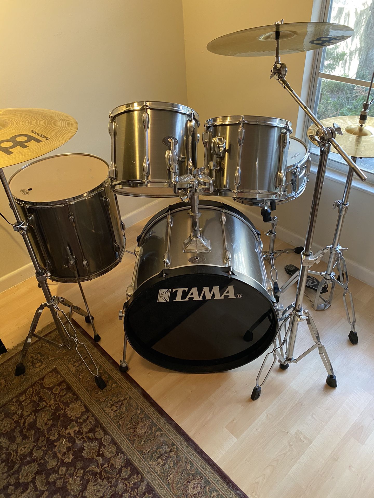 Tama Rockstar Drum Set