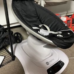 4 Moms Baby Swing