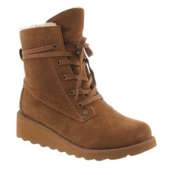 Women’s Bearpaw boots size 10, 