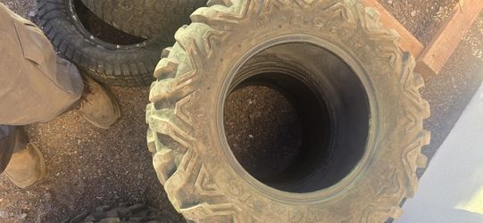 Razor xp 1000 stock tirea