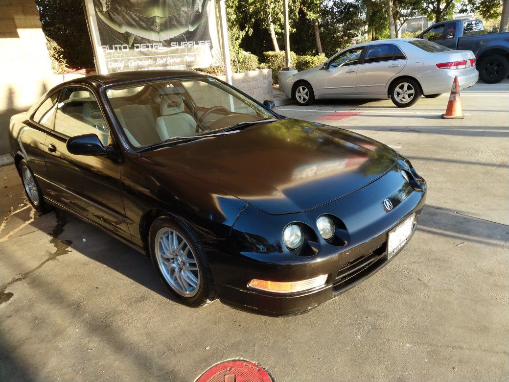1994 1997 Acura Integra front end and rear plus more