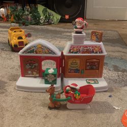 little People’s Christmas House