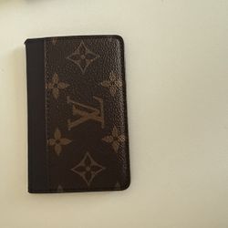 Louis Vuitton Mens Cardholder Wallet